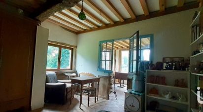 Traditional house 5 rooms of 90 m² in Saint-Pierre-en-Auge (14170)