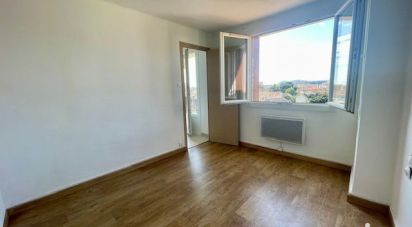 Apartment 5 rooms of 58 m² in Toulon (83200)