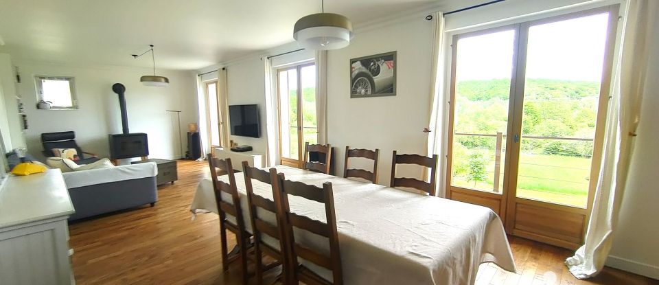 Maison 6 pièces de 135 m² à Arc-en-Barrois (52210)