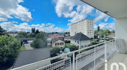 Apartment 3 rooms of 62 m² in Saint-André-les-Vergers (10120)