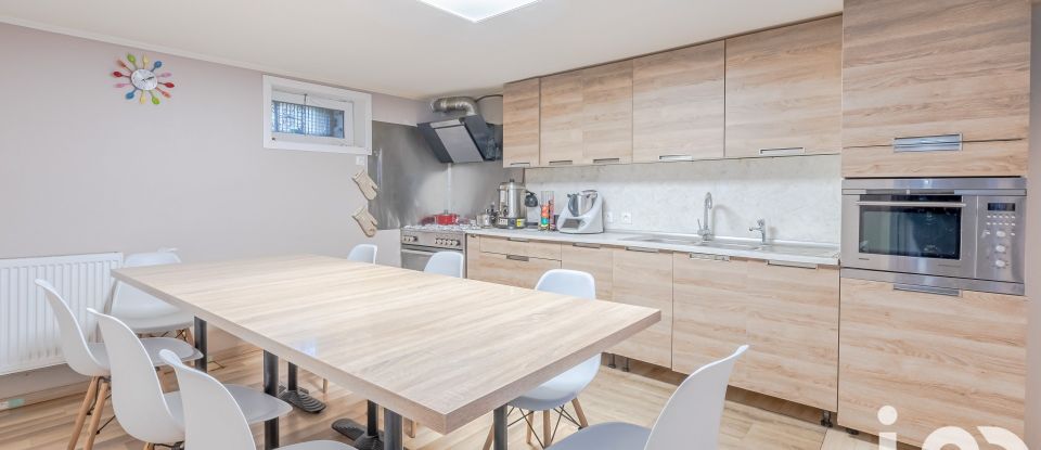 Immeuble de 355 m² à Rombas (57120)