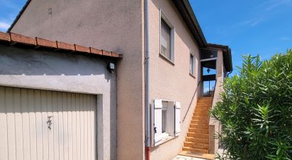 Maison traditionnelle 9 pièces de 148 m² à Laurac-en-Vivarais (07110)