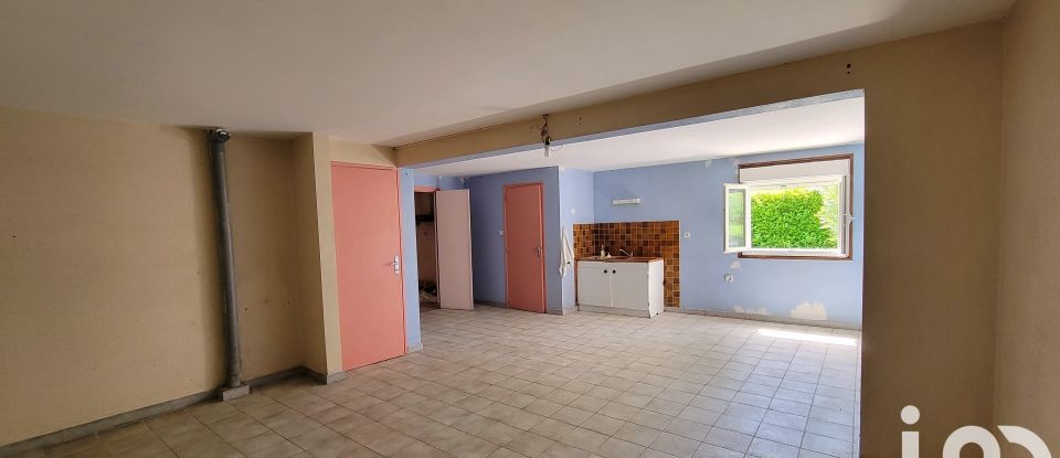 Maison traditionnelle 9 pièces de 148 m² à Laurac-en-Vivarais (07110)