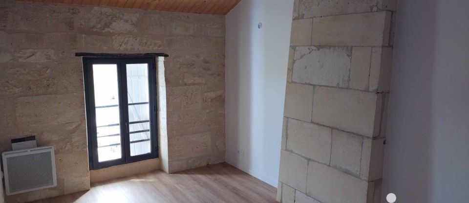 Maison 5 pièces de 146 m² à Saint-Savin (33920)