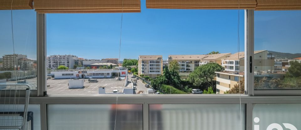 Appartement 3 pièces de 69 m² à Cannes (06150)