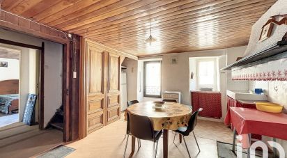 Maison de village 4 pièces de 75 m² à Versols-et-Lapeyre (12400)