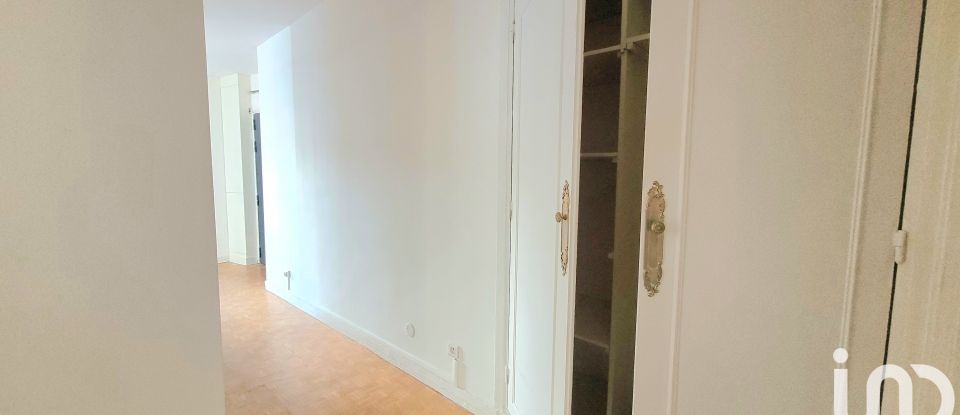 Appartement 4 pièces de 82 m² à Versailles (78000)