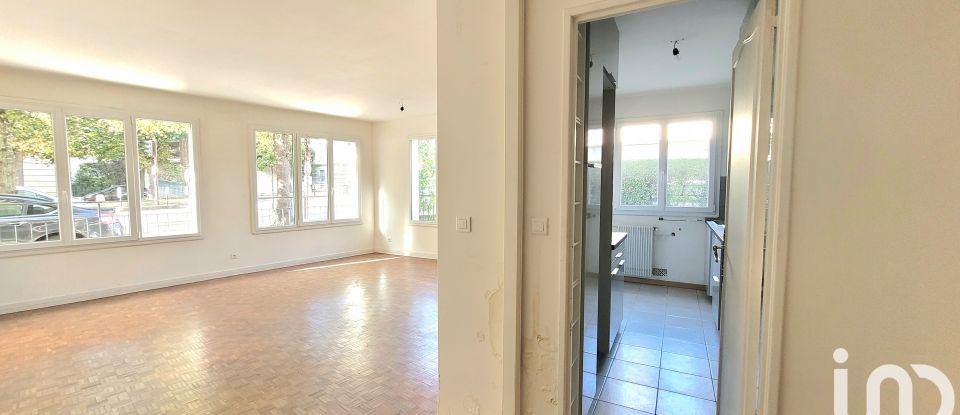 Appartement 4 pièces de 82 m² à Versailles (78000)