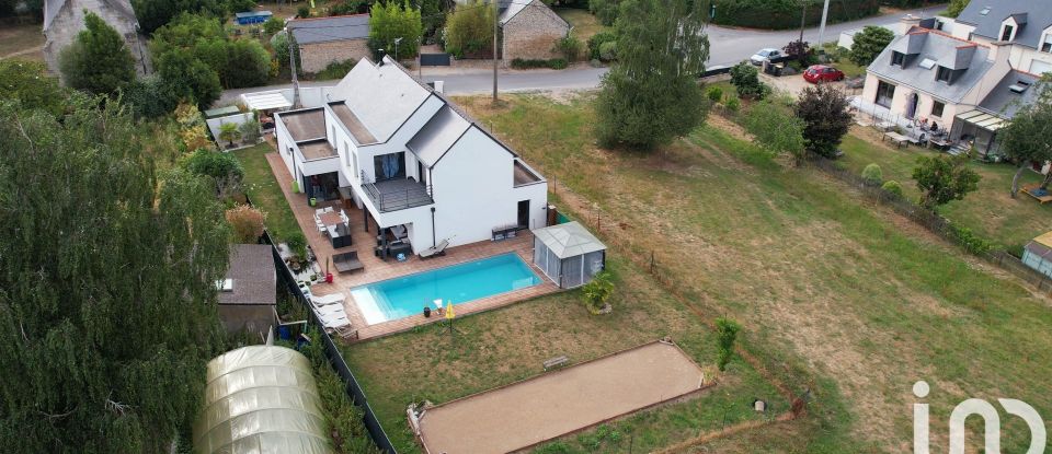 Maison 8 pièces de 174 m² à Vannes (56000)