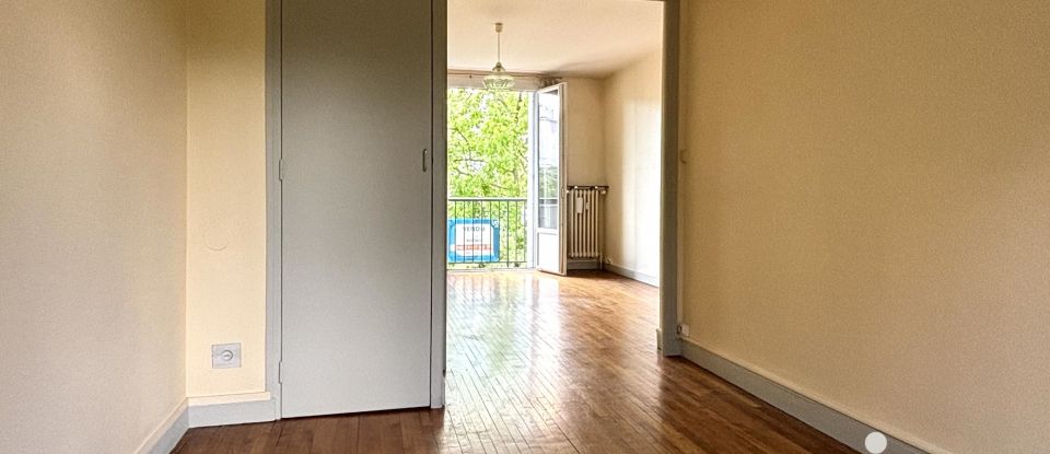 Apartment 2 rooms of 53 m² in Nantes (44100)