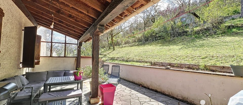 Maison 10 pièces de 238 m² à Cahors (46000)