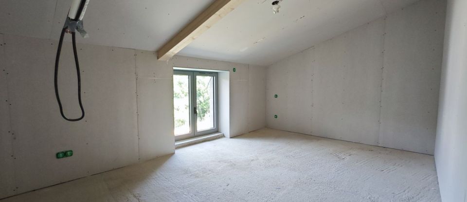 House 5 rooms of 115 m² in Saint-Alban-du-Rhône (38370)