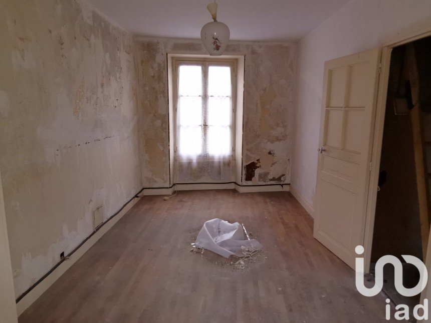 House 5 rooms of 95 m² in Sacierges-Saint-Martin (36170)