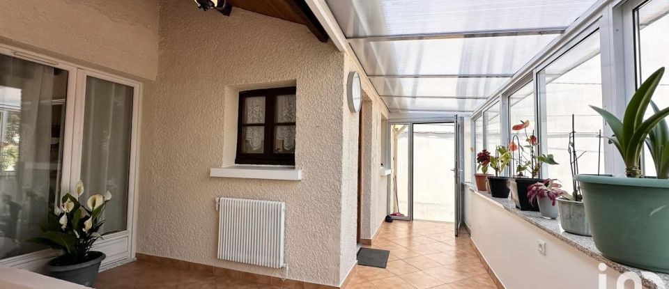 Maison 5 pièces de 110 m² à Trappes (78190)