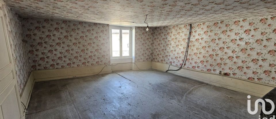 Maison 6 pièces de 150 m² à Bourbonne-les-Bains (52400)