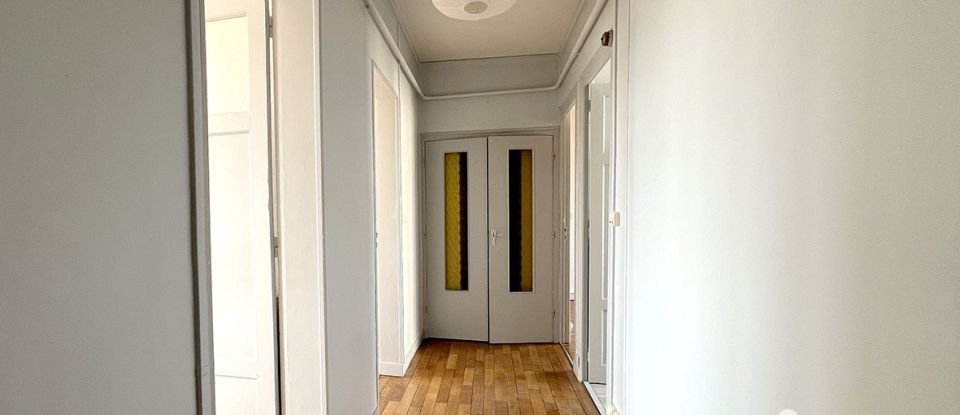 Apartment 3 rooms of 72 m² in Nantes (44000)