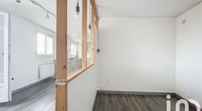 Studio 1 room of 34 m² in Fontenay-aux-Roses (92260)