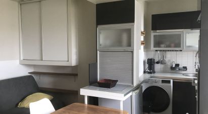 Appartement 2 pièces de 27 m² à Paris (75018)