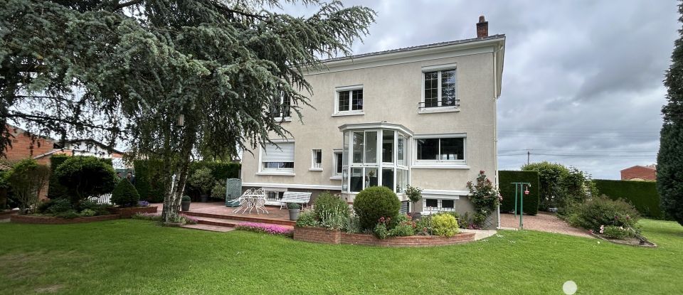 Maison 7 pièces de 156 m² à Lys-Haut-Layon (49310)