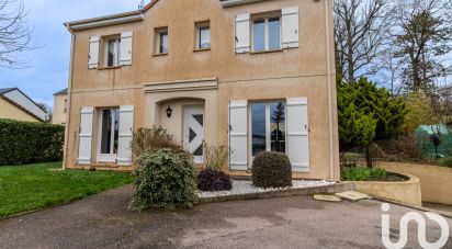 Maison 8 pièces de 172 m² à Plaisir (78370)