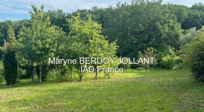 Land of 1,776 m² in Estillac (47310)