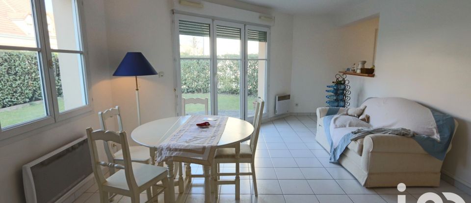 Appartement 2 pièces de 46 m² à Roissy-en-France (95700)