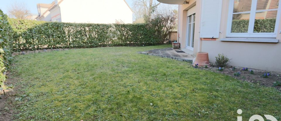 Appartement 2 pièces de 46 m² à Roissy-en-France (95700)