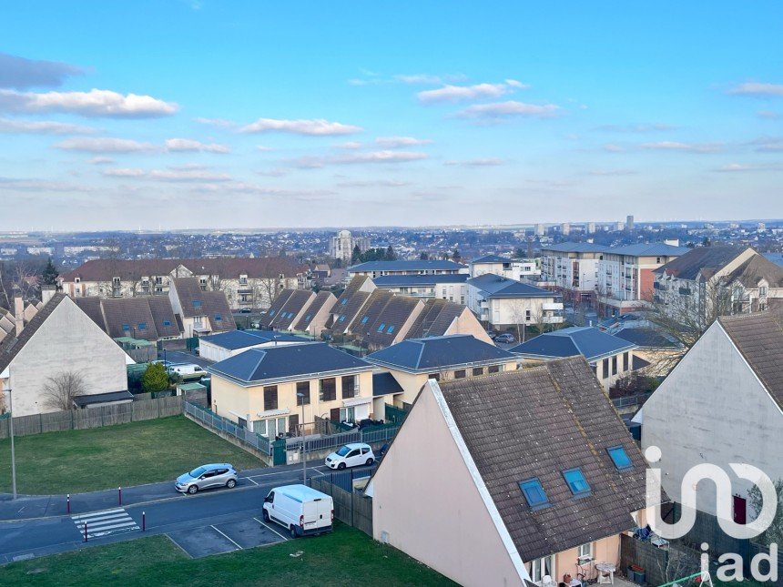 Apartment 3 rooms of 67 m² in Beauvais (60000)