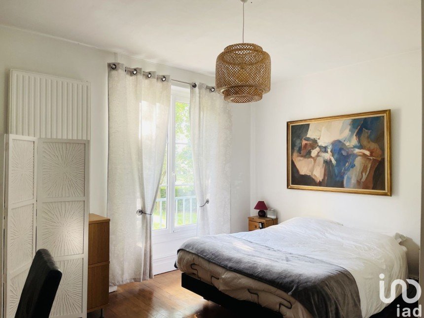 Apartment 3 rooms of 98 m² in Amiens (80000)