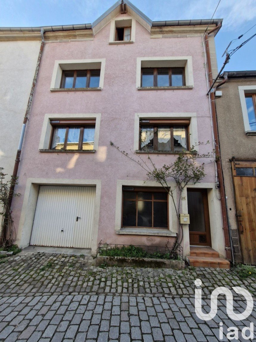 House 8 rooms of 150 m² in Fontenoy-le-Château (88240)