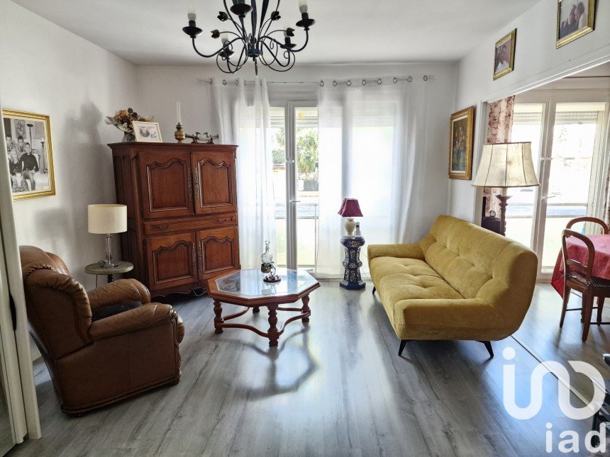 Appartement 4 pièces de 83 m² à Narbonne (11100)