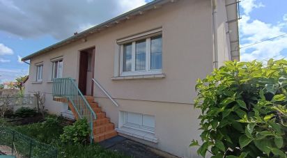 House 5 rooms of 100 m² in Sainte-Verge (79100)