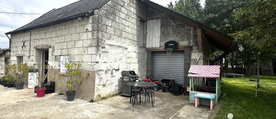 Maison traditionnelle 5 pièces de 107 m² à Saumur (49400)