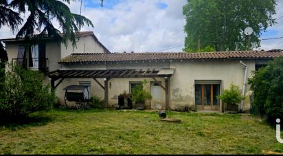 Country house 5 rooms of 145 m² in Saint-Porquier (82700)