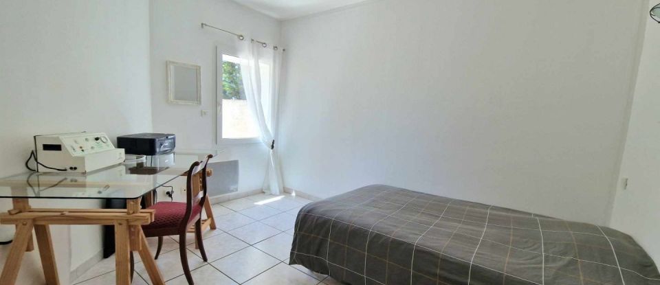 House 5 rooms of 160 m² in Sallèles-d'Aude (11590)