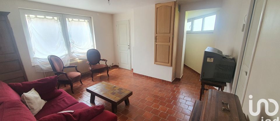 Maison 4 pièces de 70 m² à Boulogne-sur-Helpe (59440)