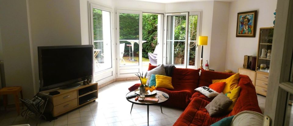 Maison 7 pièces de 130 m² à Saint-Leu-la-Forêt (95320)