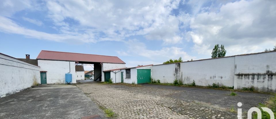 Ferme 6 pièces de 115 m² à Harnes (62440)