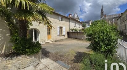 Maison 7 pièces de 174 m² à Le Puy-Notre-Dame (49260)