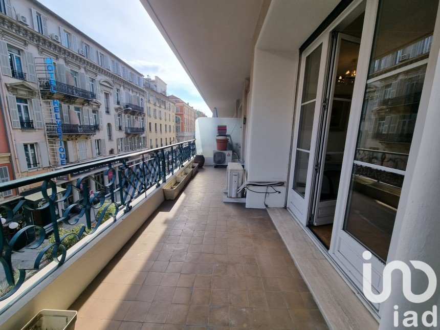 Appartement 5 pièces de 111 m² à Nice (06000)