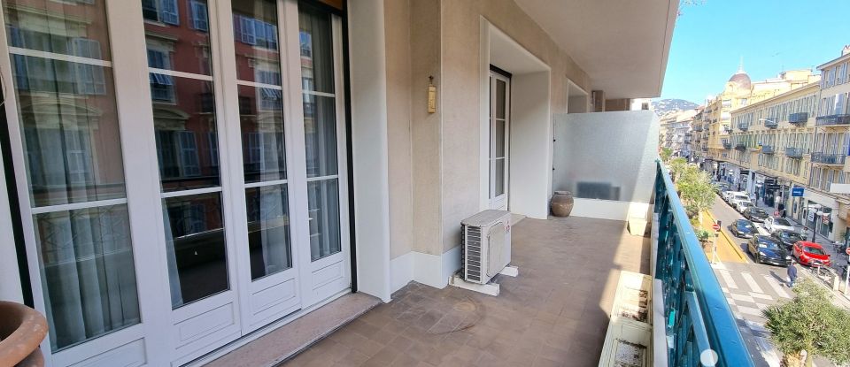 Appartement 5 pièces de 111 m² à Nice (06000)