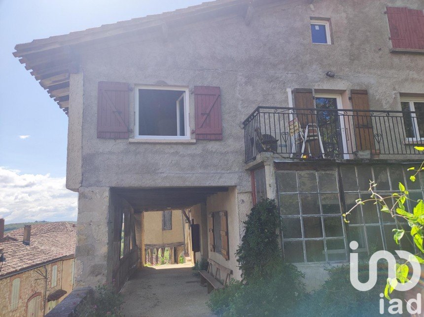 Village house 7 rooms of 300 m² in Castelnau-Barbarens (32450)