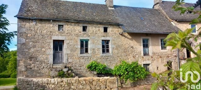 Country house 5 rooms of 115 m² in Le Nayrac (12190)