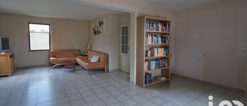 Pavillon 6 pièces de 158 m² à Bezannes (51430)