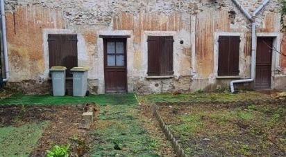 Maison 4 pièces de 90 m² à Combs-la-Ville (77380)