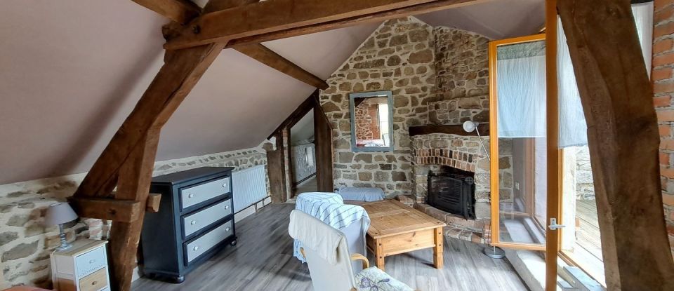 Maison de campagne 4 pièces de 90 m² à Montel-de-Gelat (63380)