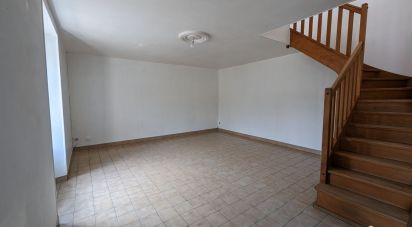 Maison 4 pièces de 89 m² à Chaufour-Notre-Dame (72550)