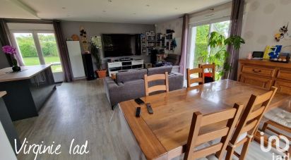 House 6 rooms of 125 m² in Le Val-David (27120)