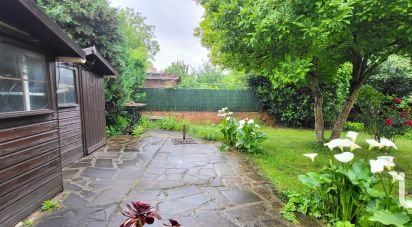 House 6 rooms of 118 m² in Noisy-le-Grand (93160)