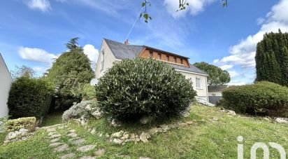 Traditional house 6 rooms of 140 m² in Semoy (45400)